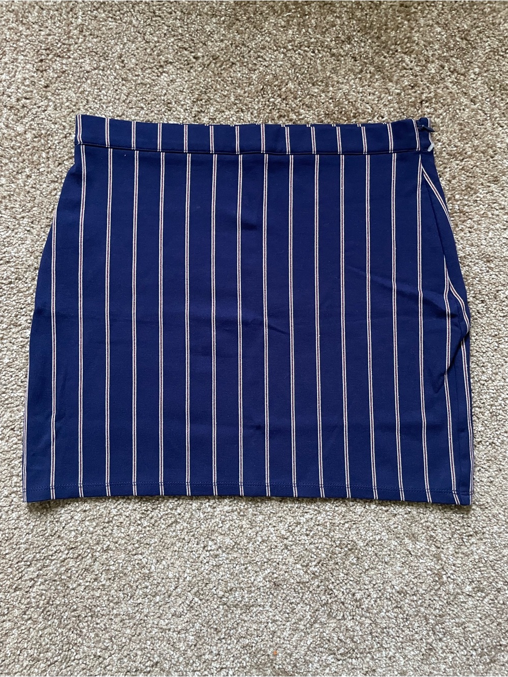 Forever 21 Women's Blue/White Striped Mini Skirt Size M, SideZipper Zip Closure